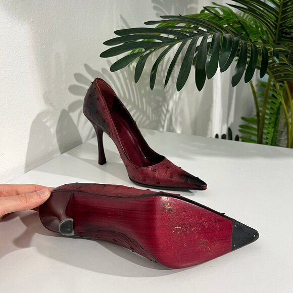 Gucci by Tom Ford Red Ostrich Pointed Toe Pumps size 7 - Picture 9 of 10